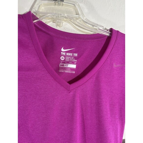 The Nike Tee Dri-Fit Athletic Cut Women's NWT XSmall Raspberry Color - Picture 7 of 8